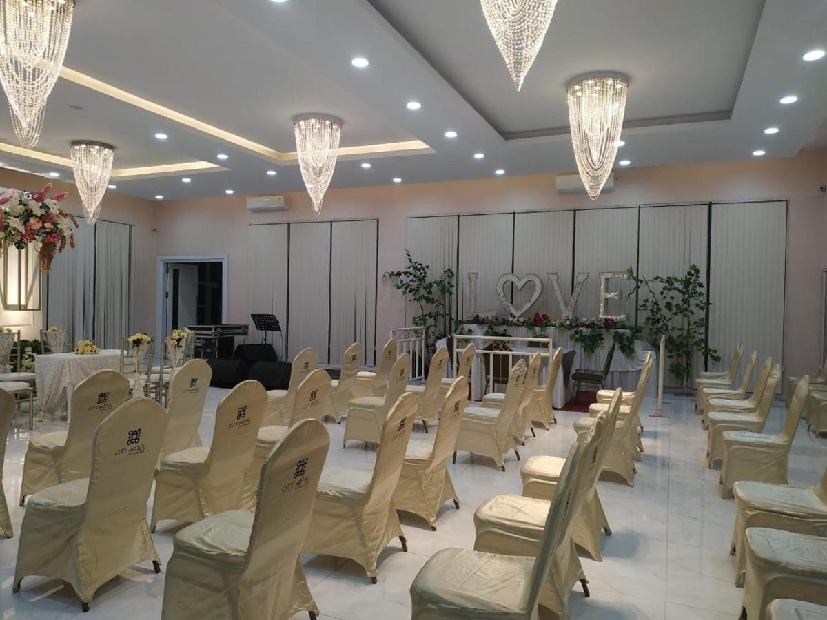 Hotel City Hotel