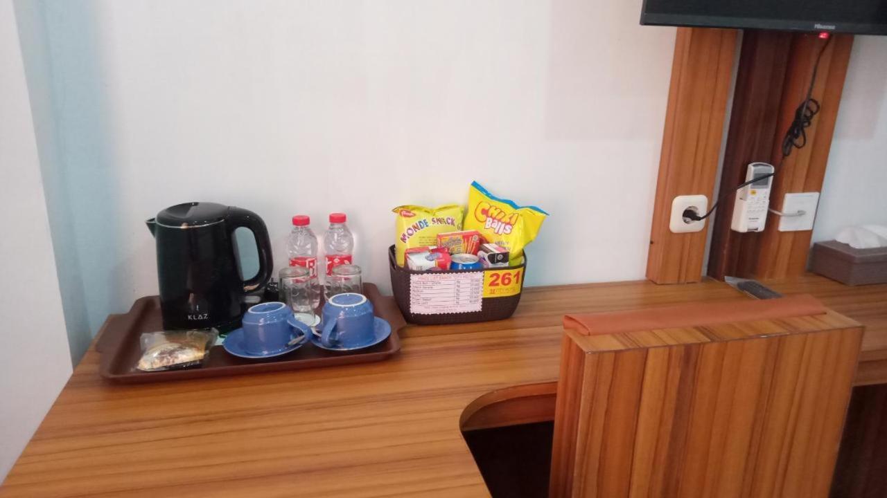 City Hotel Hotel