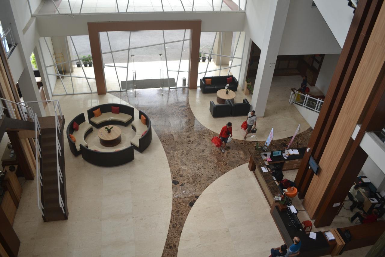 City Hotel Hotel